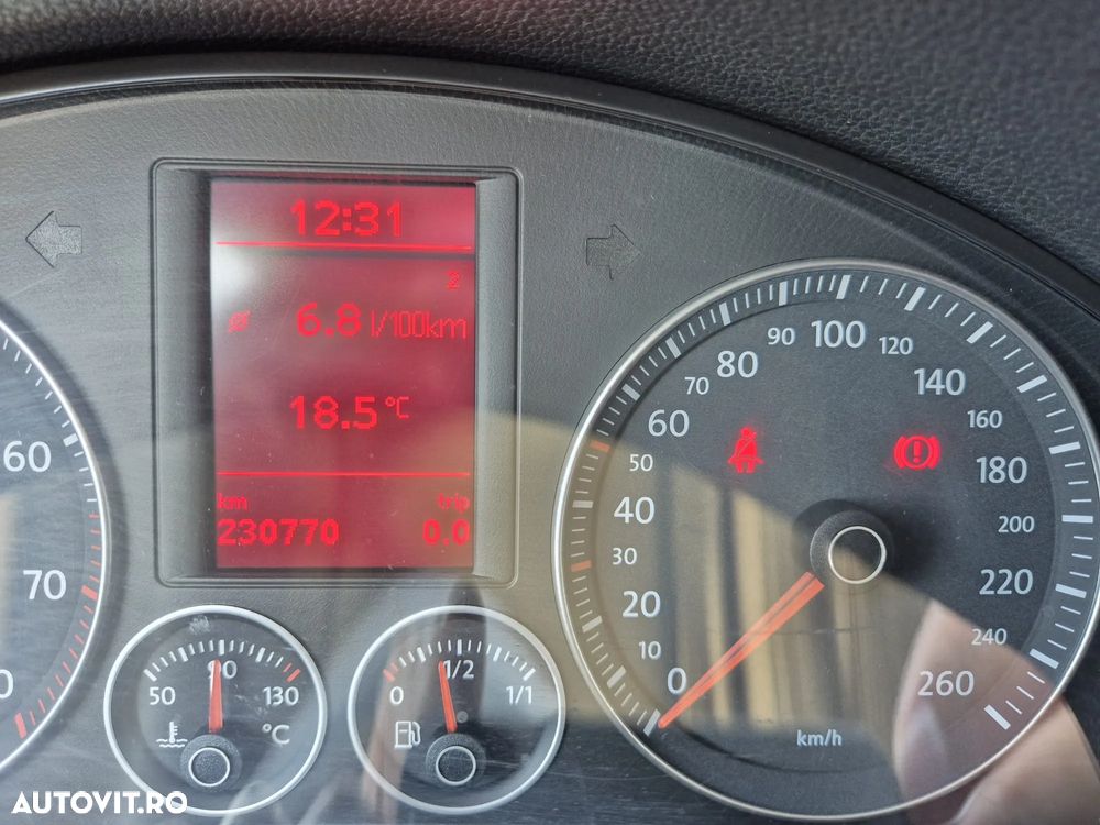 Volkswagen Jetta 1.4 TSI Comfortline - 5