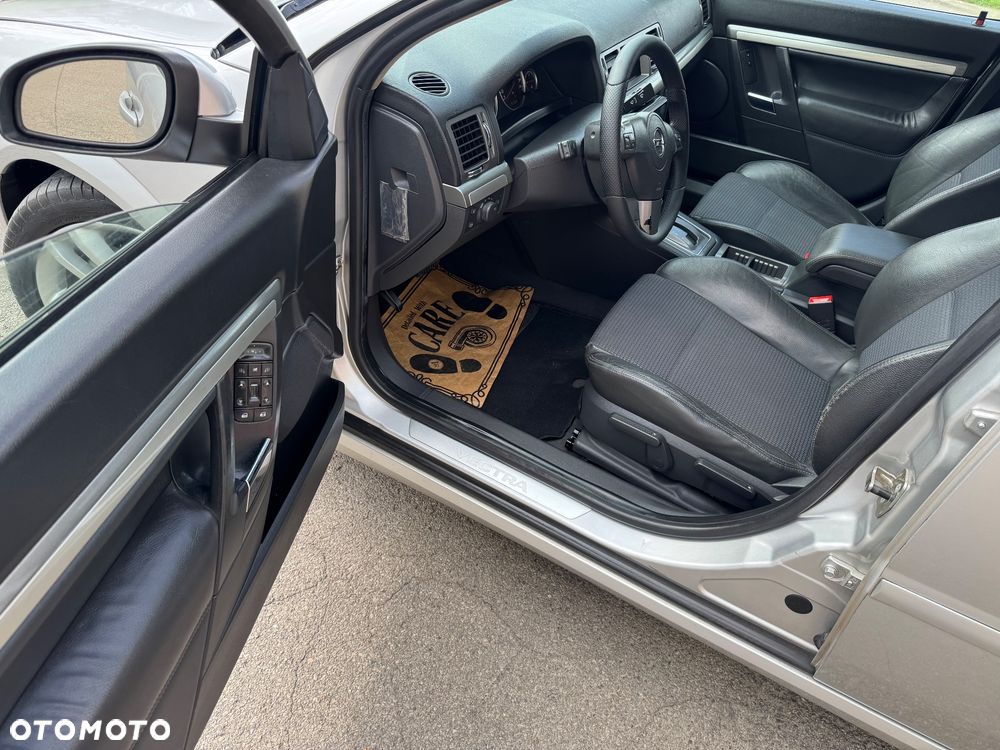 Opel Vectra 1.9 CDTI DPF Automatik Sport/GTS - 18