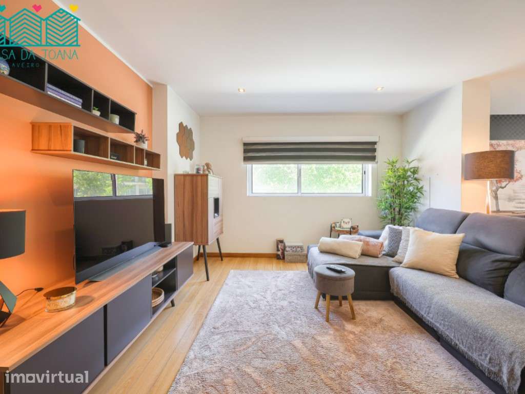 Apartamento T2 com Lugares de Garagem em São Bernardo - Grande imagem: 5/28