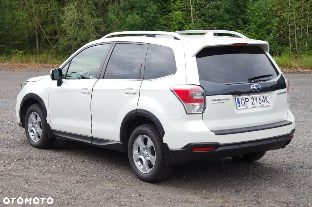 Subaru Forester 2.0 i Exclusive Lineartronic - 12