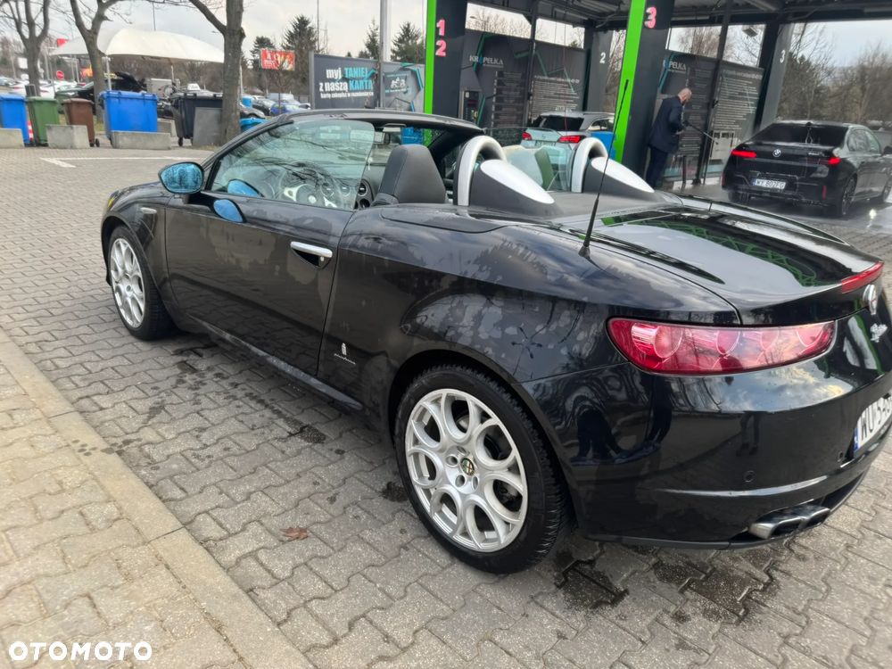 Alfa Romeo Spider 2.4 JTDM 20V DPF Exclusive - 8
