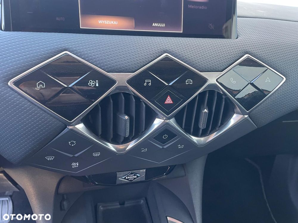 DS Automobiles DS 3 Crossback BlueHDi 130 Antoine de Saint Exupéry - 22