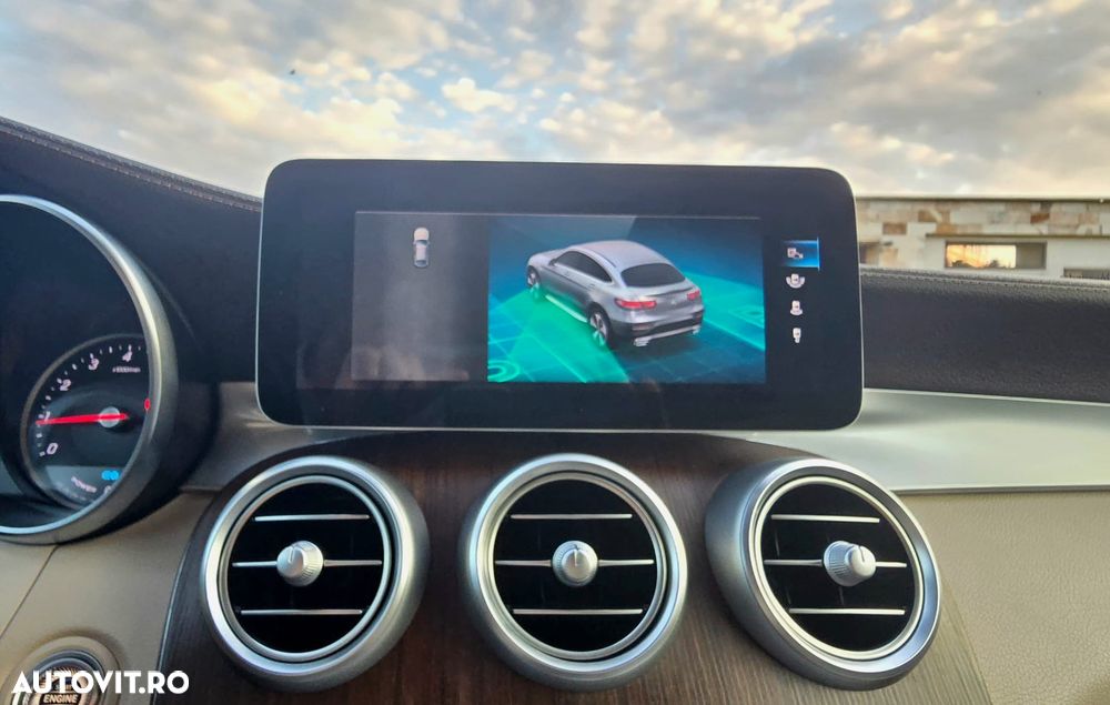 Mercedes-Benz GLC Coupe 200 MHEV - 16