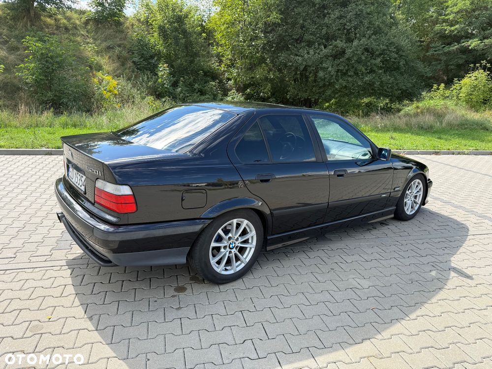 BMW Seria 3 - 8