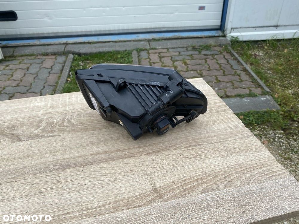HALOGEN PRAWY AUDI A4 B8 LIFT 12- 8K0941700A S LINE - 4