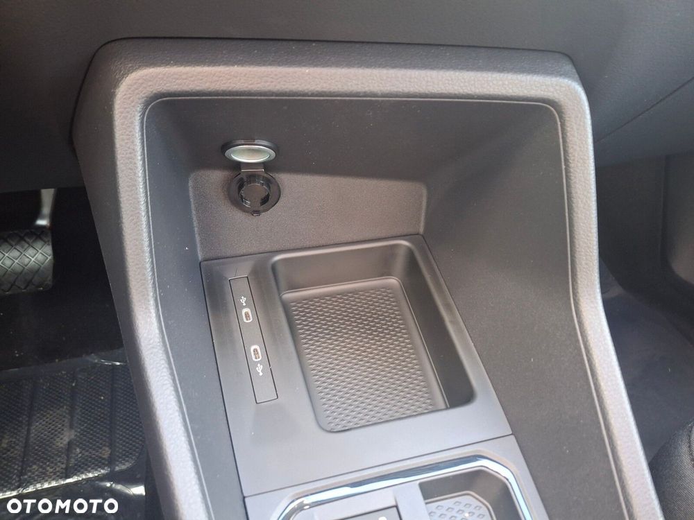 Volkswagen Caddy - 30