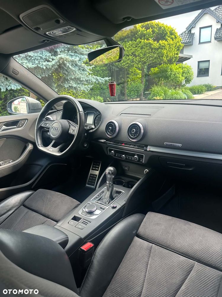 Audi A3 Sportback 40 TFSI Quattro S tronic - 11