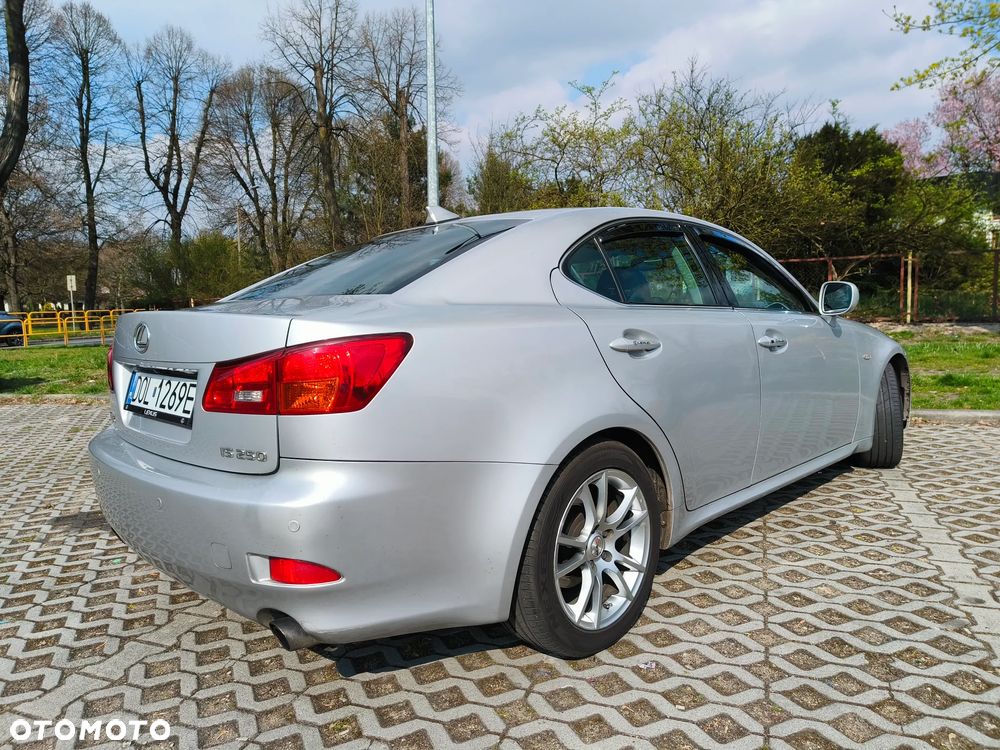 Lexus IS 250 Prestige - 7