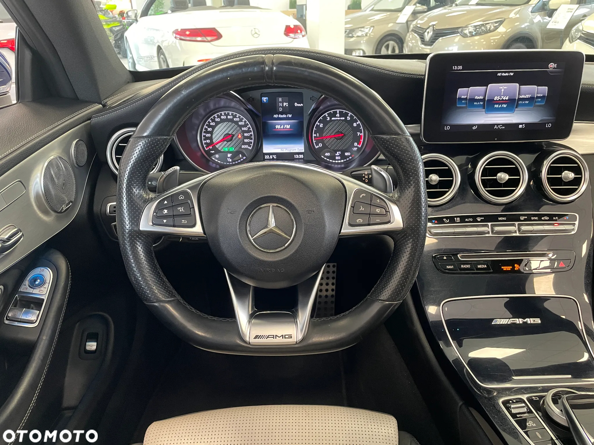 Mercedes-Benz Klasa C AMG 63 Coupe AMG Speedshift 7G-MCT - 11