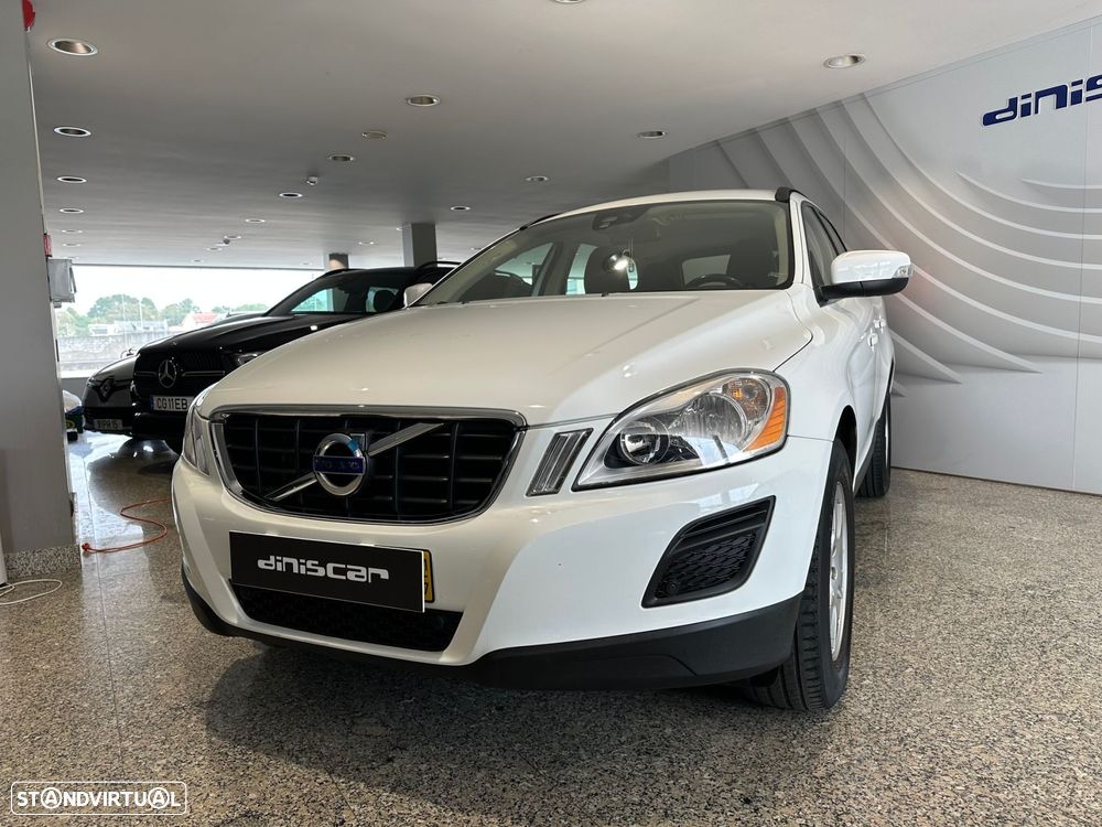 Volvo XC 60 2.4 D3 Momentum Start/Stop - 5