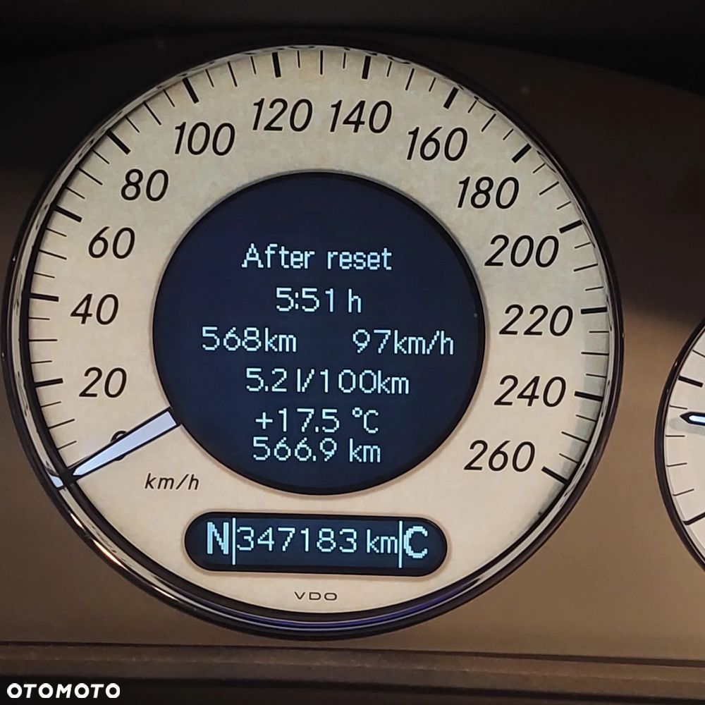 Mercedes-Benz Klasa E - 14