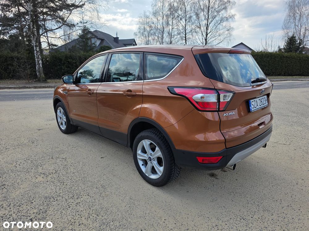 Ford Kuga 2.0 TDCi AWD Titanium - 28