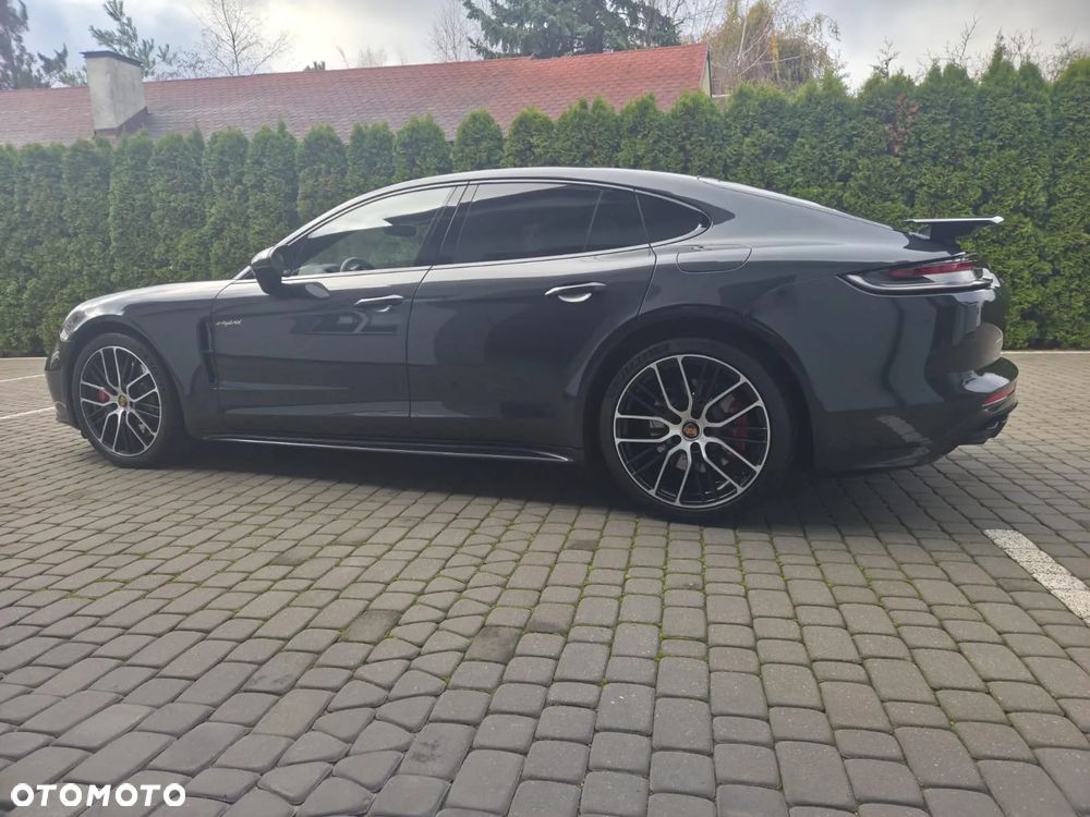 Porsche Panamera - 13