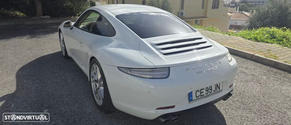 Porsche 911 Série F - 9