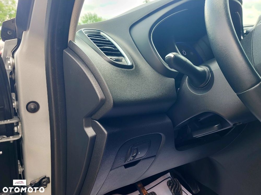 Renault Scenic - 16