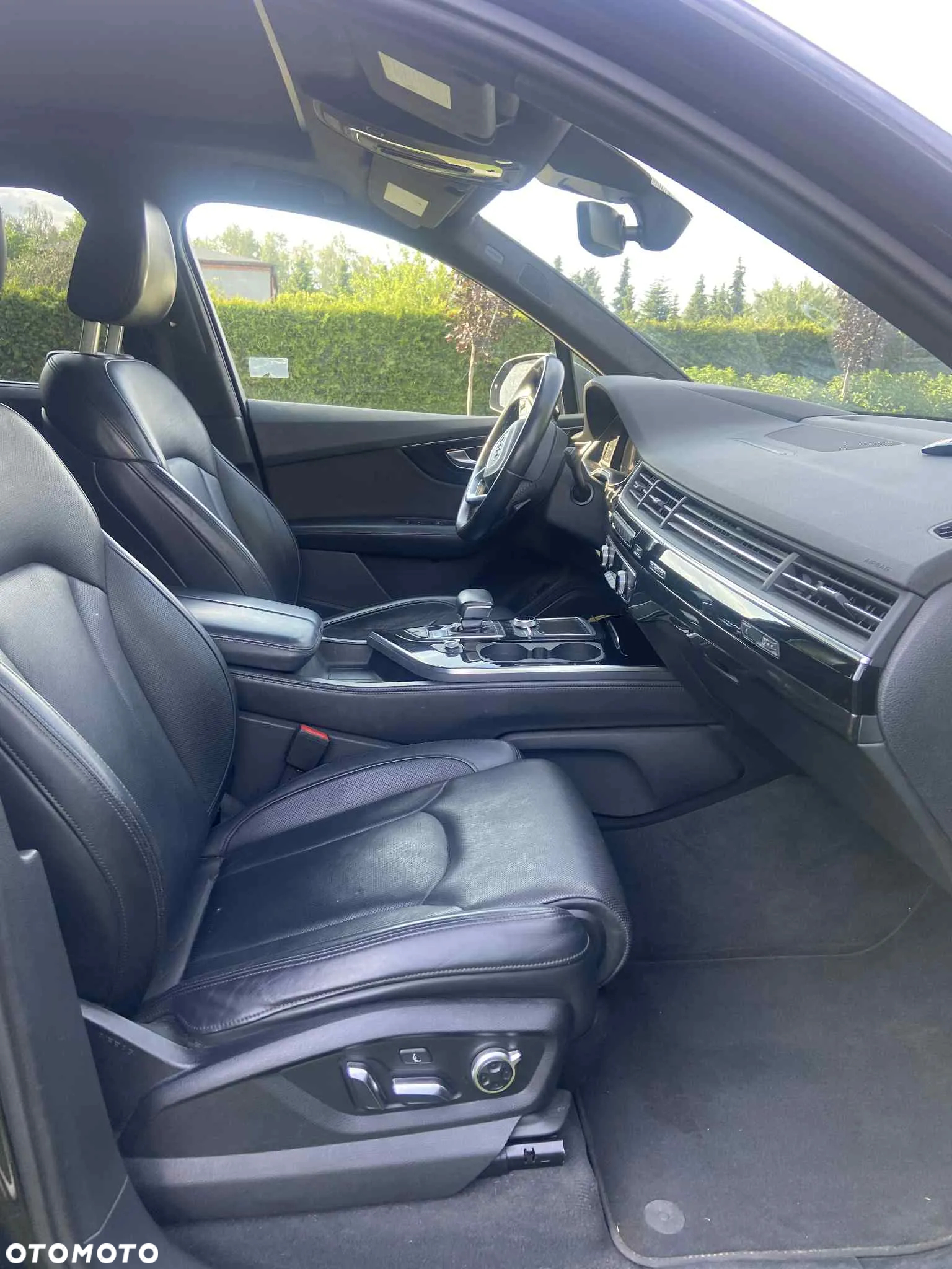 Audi Q7 55 TFSI quattro tiptronic - 12