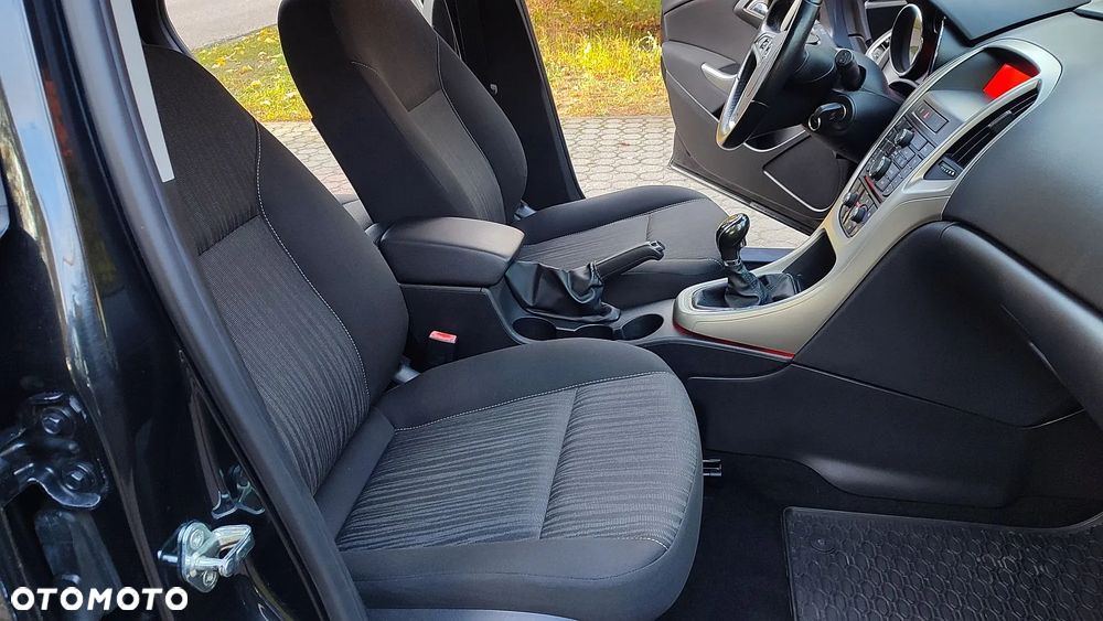 Opel Astra IV 1.6 Cosmo - 16