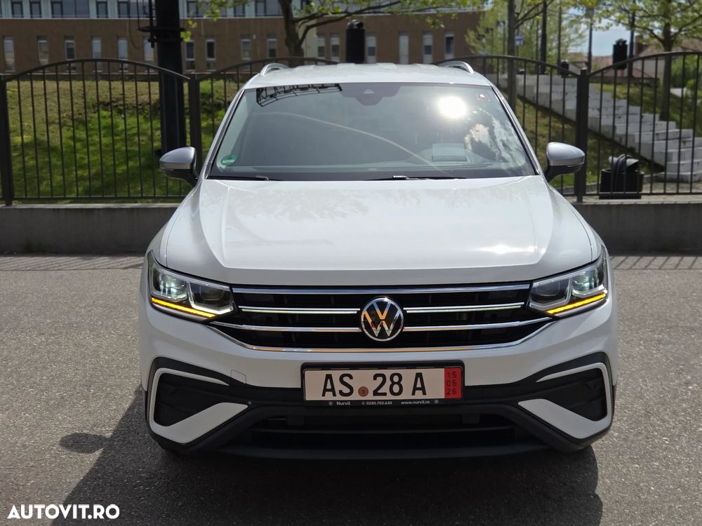 Volkswagen Tiguan 2.0 TDI SCR DSG IQ.DRIVE - 24