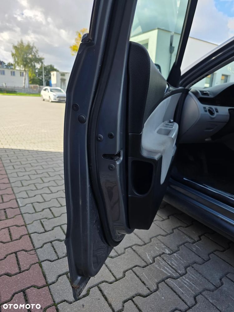 Volkswagen Passat Variant 2.0 TDI Comfortline - 17