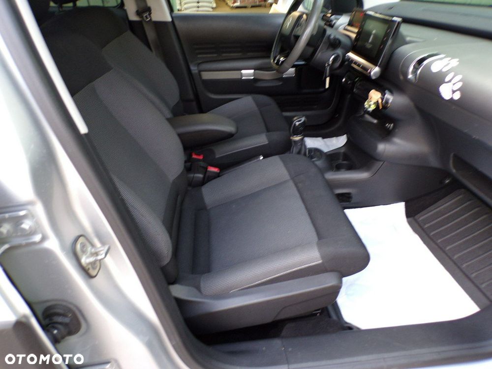 Citroën C4 Cactus - 32