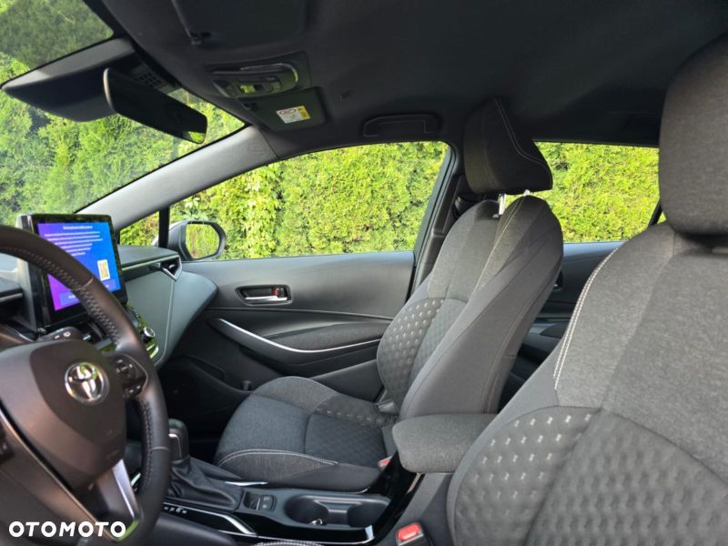 Toyota Corolla 1.8 Hybrid Comfort - 14