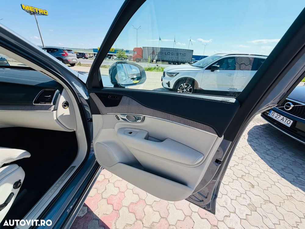 Volvo XC 90 B5 MHEV AWD 7 locuri Plus Bright - 12
