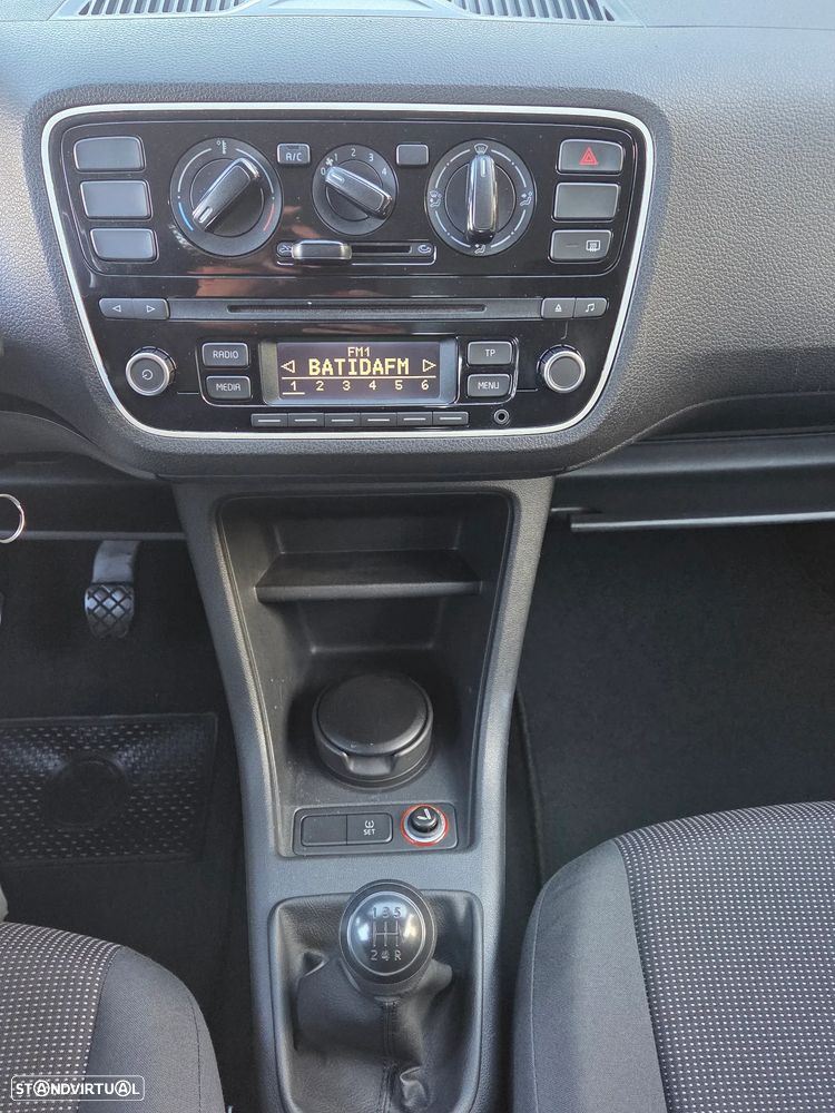 VW Up! 1.0 BlueMotion Move - 6