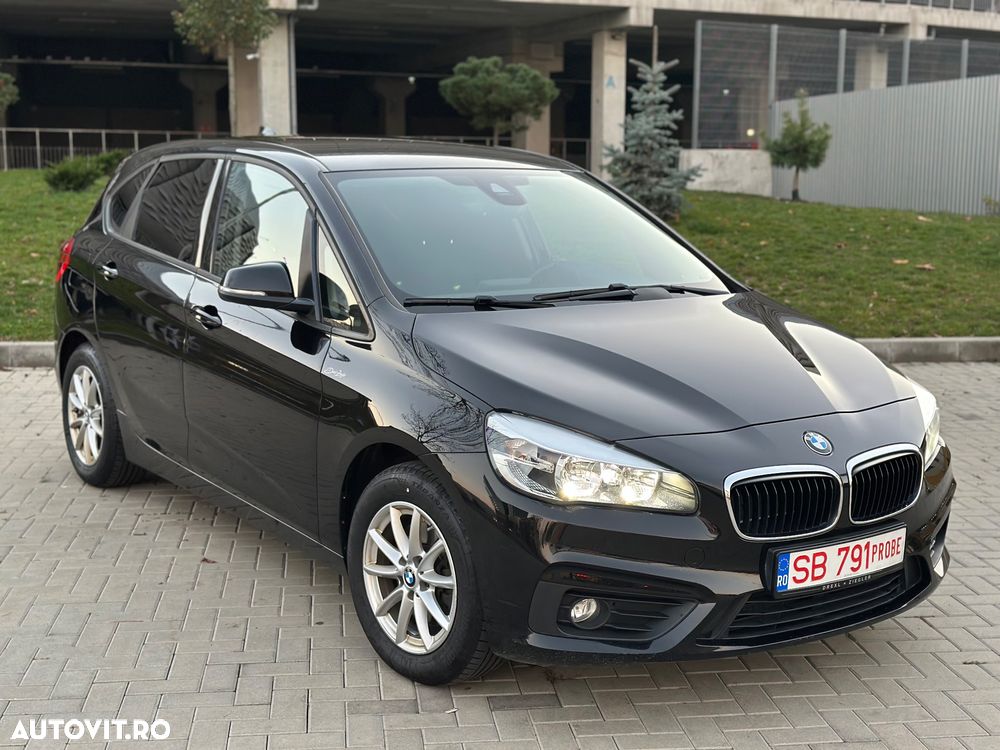 BMW Seria 2 218i Gran Tourer Luxury Line - 2