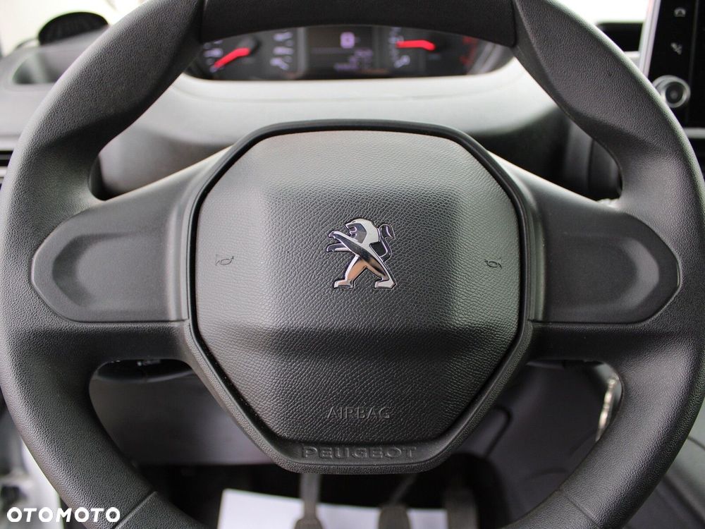 Peugeot partner CHŁODNIA L1 - 19