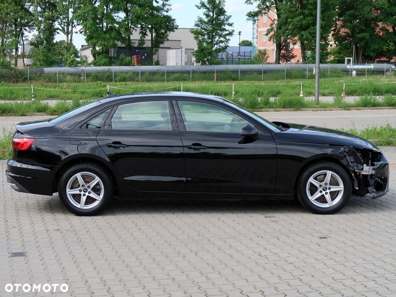 Audi A4 Limousine 35 TFSI mHEV Advanced S tronic - 5