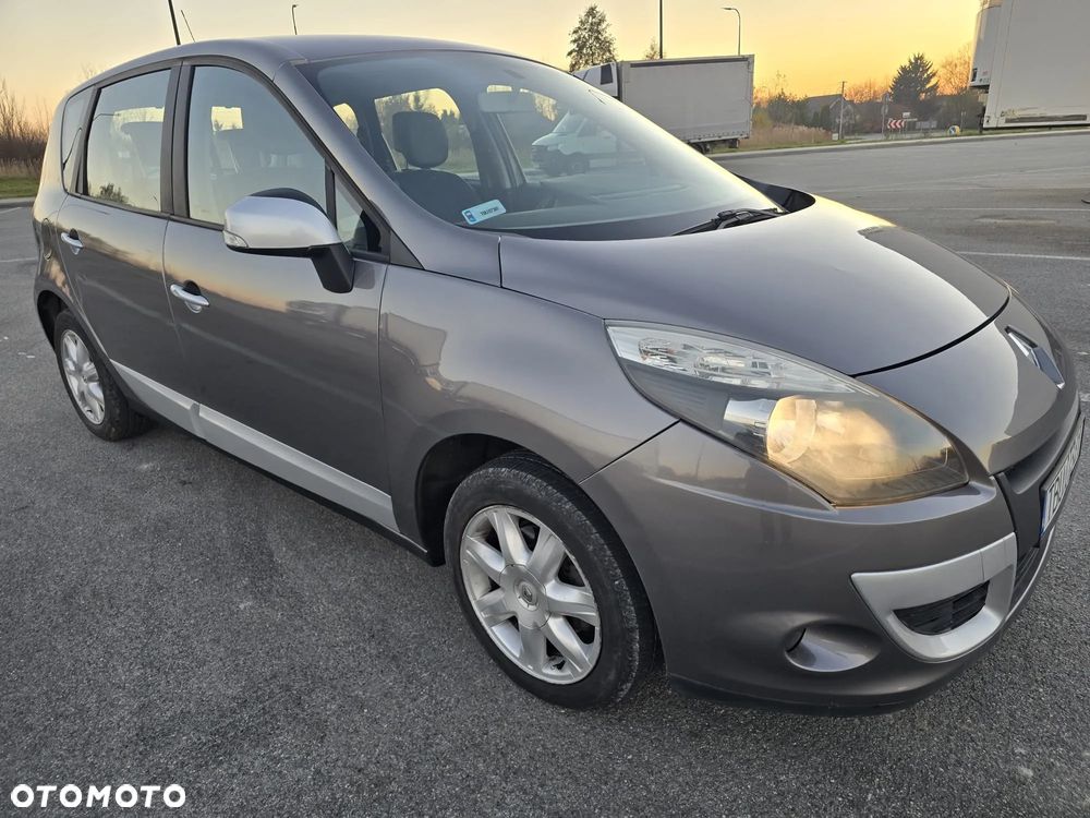 Renault Scenic 1.5 dCi Avantage - 30