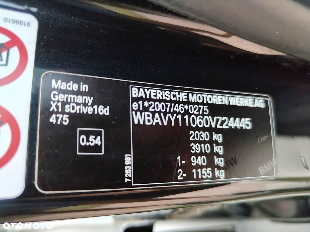 BMW X1 sDrive16d Sport Line - 40