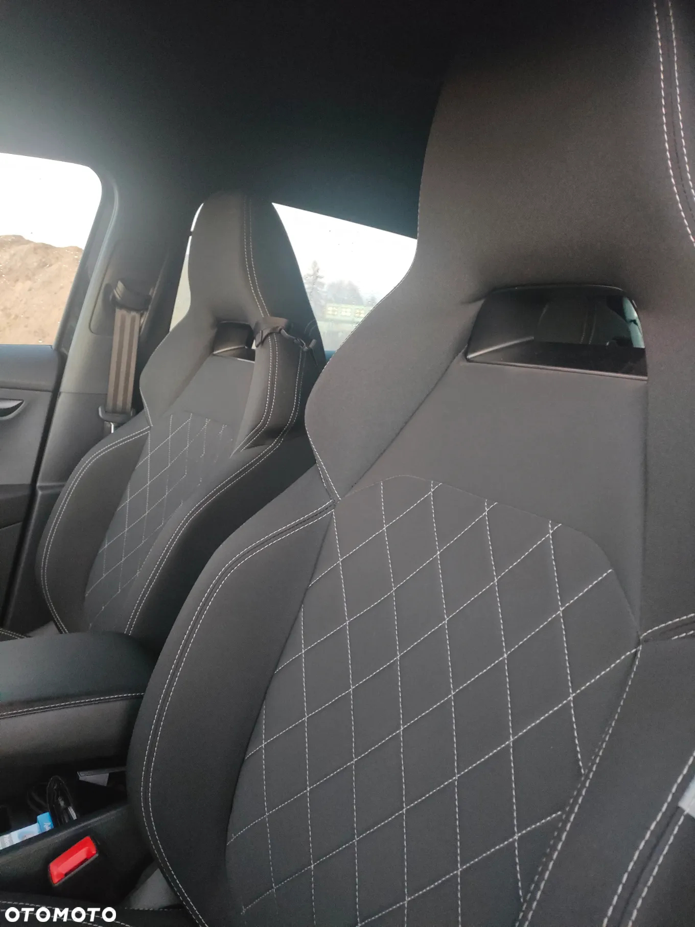 Skoda Karoq 1.5 TSI ACT 4x2 Sportline DSG - 9