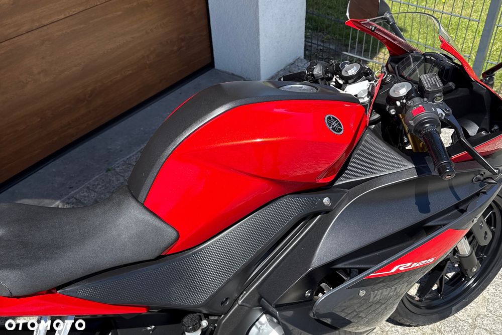 Yamaha YZF - 10