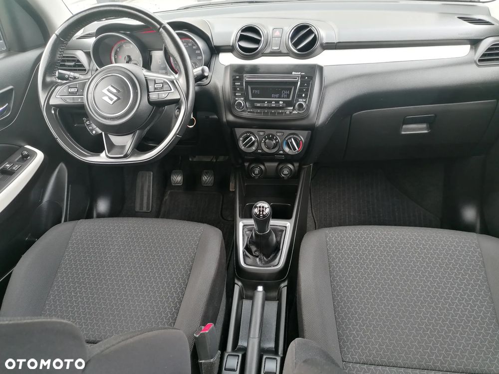 Suzuki Swift 1.2 Dualjet SHVS Premium - 16