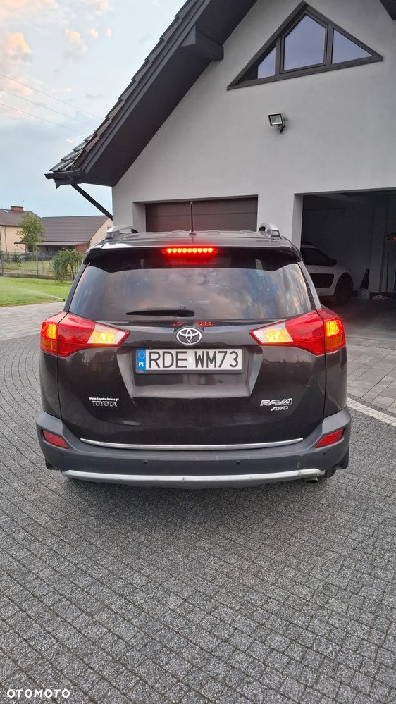 Toyota RAV4 - 11
