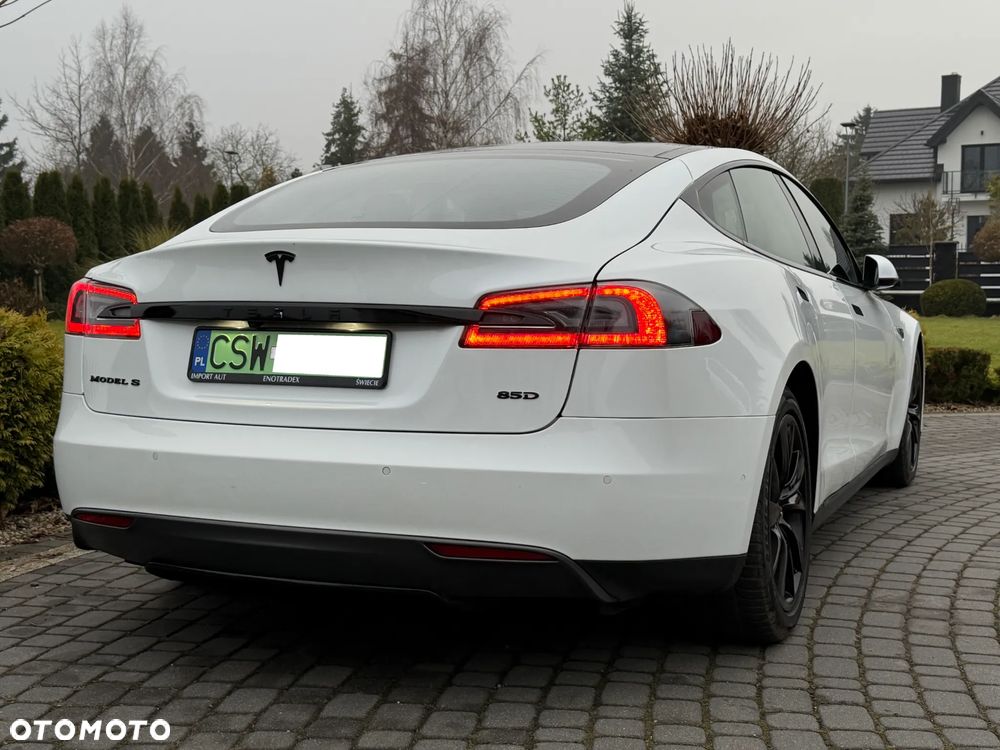 Tesla Model S 85D Allradantrieb - 7