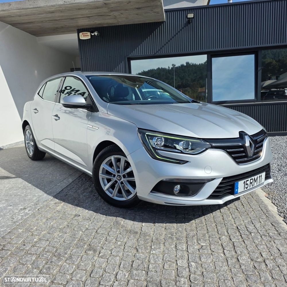 Renault Mégane 1.5 dCi Intens - 4