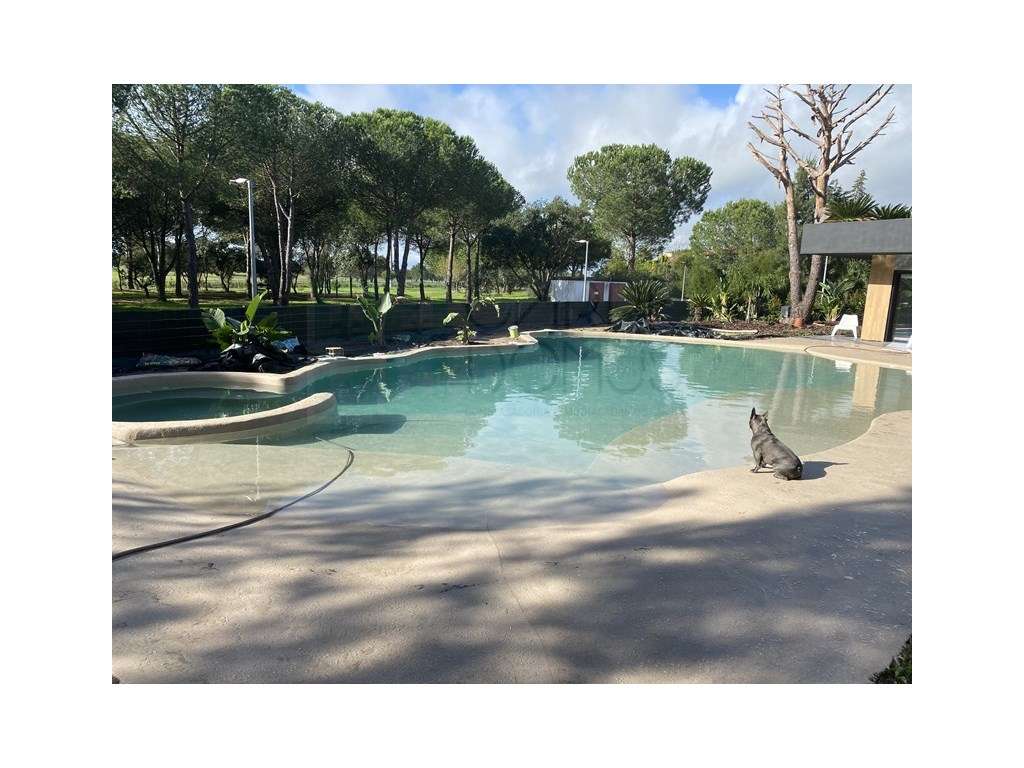 Magnifica moradia T4 com piscina na Urbanização Aroeira, em Santo E... - Grande imagem: 5/60