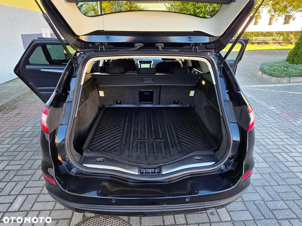 Ford Mondeo 2.0 TDCi Titanium - 14