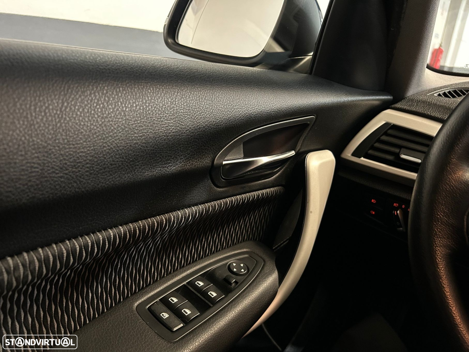 BMW 116 d EDynamics Advantage - 37