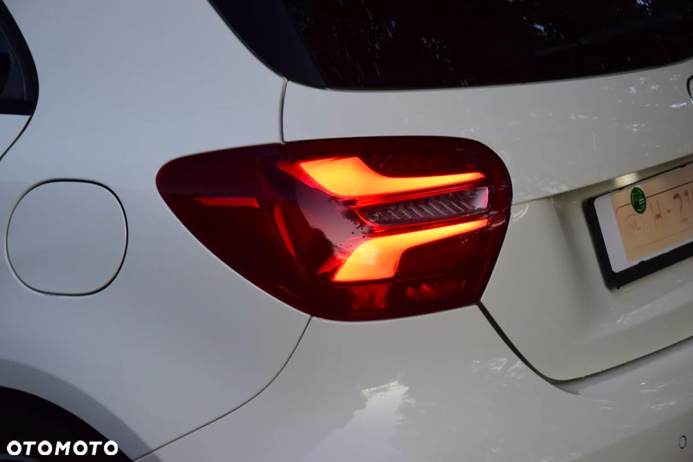 Mercedes-Benz Klasa A 200 7G-DCT AMG Line - 33
