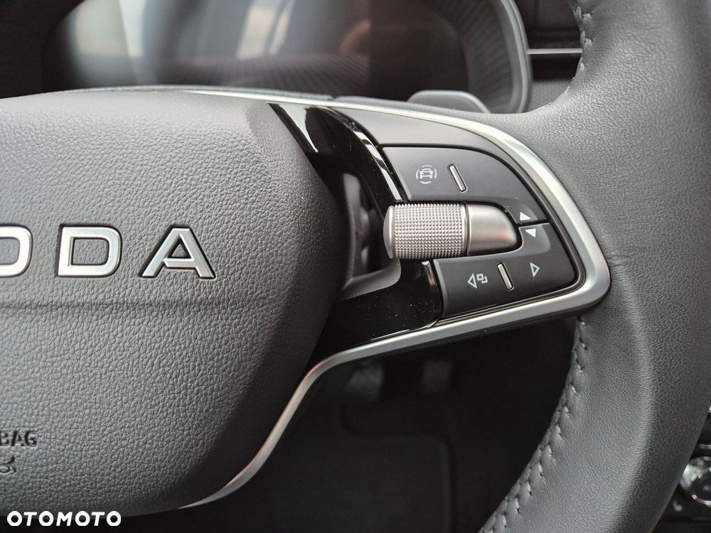 Skoda Kamiq 1.0 TSI Edition 130 DSG - 33