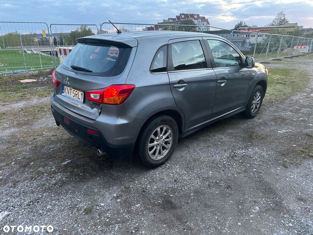 Mitsubishi ASX 1.8 DID Instyle 4WD AS&G - 10