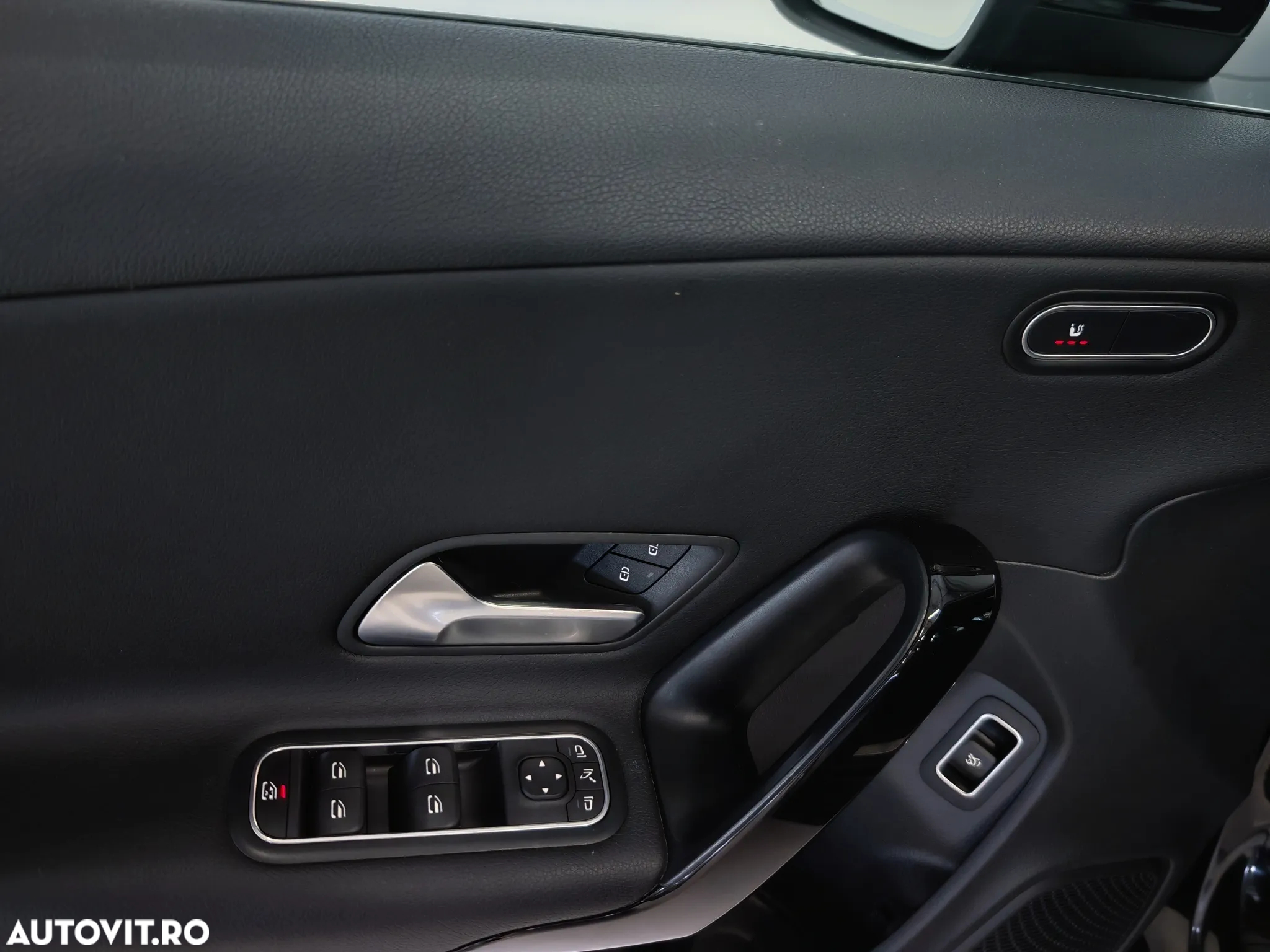 Mercedes-Benz CLA 180 d 7G-DCT - 15