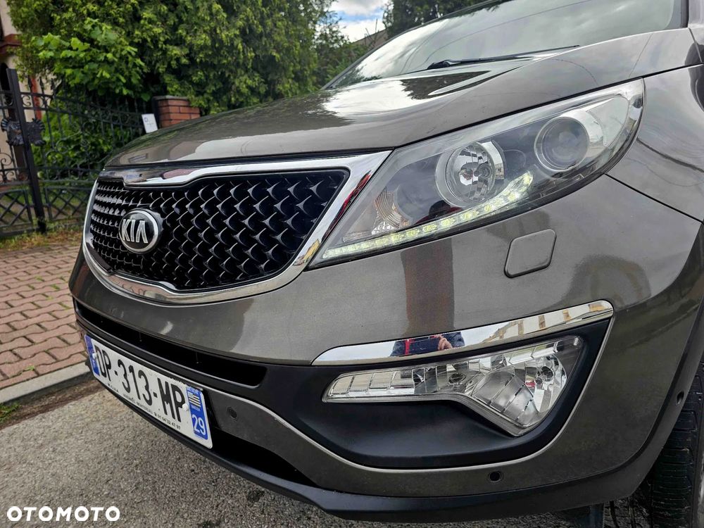 Kia Sportage 2.0 CRDI 2WD Spirit - 13