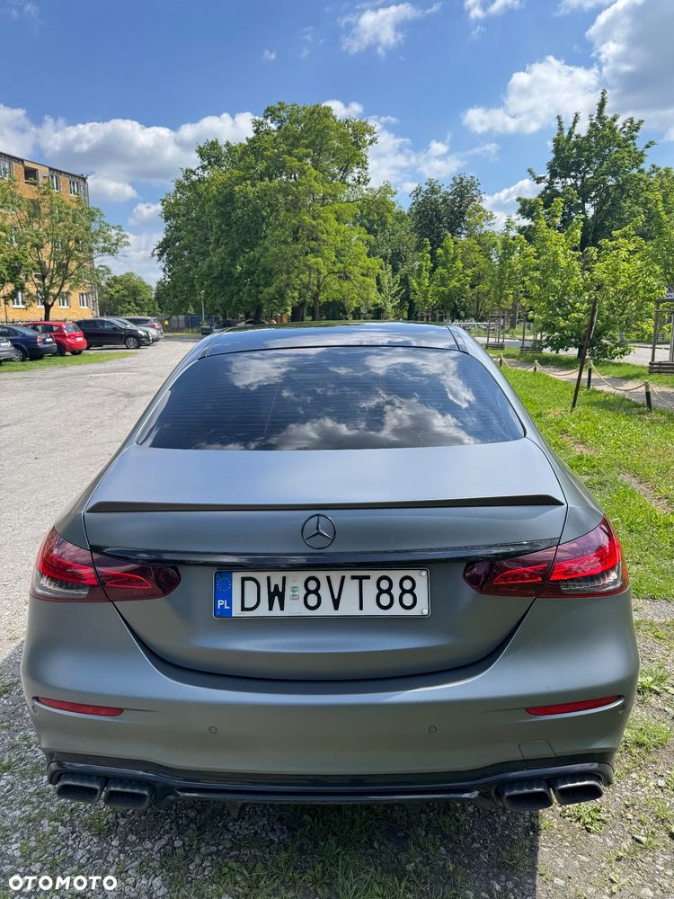 Mercedes-Benz Klasa E - 11