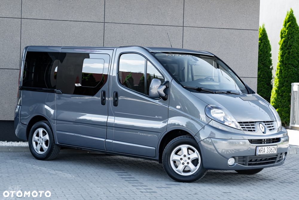 Renault Trafic FAP Grand Passenger Black Edition - 6