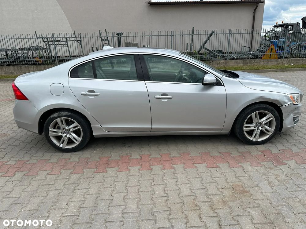 Volvo S60 - 9