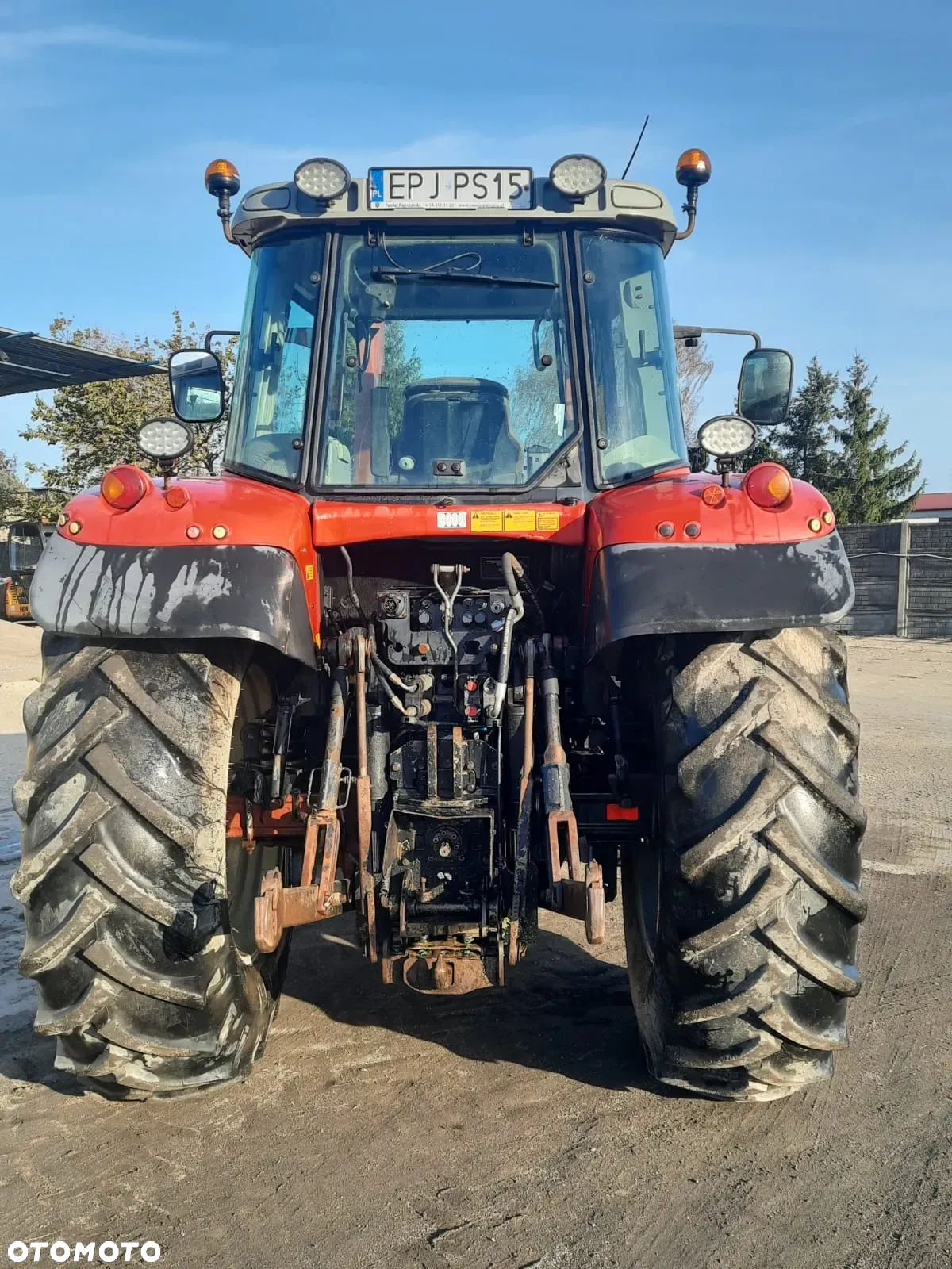 Massey Ferguson 6465 - 14